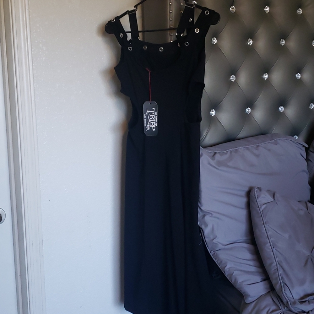 Hot Topic Tripping Dress - Picture 2 of 3